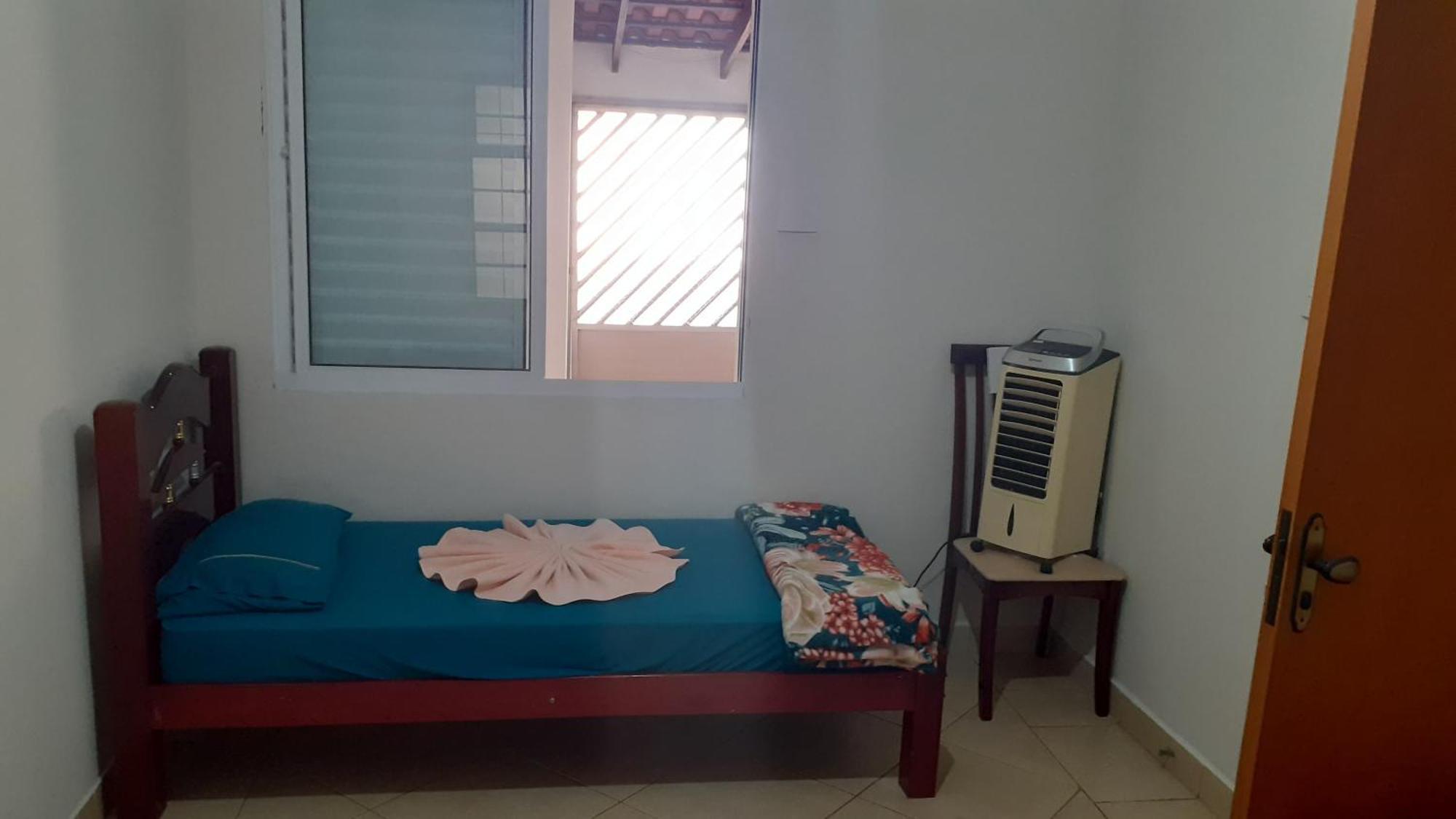 Vanildo Oliveira Uberlândia Buitenkant foto