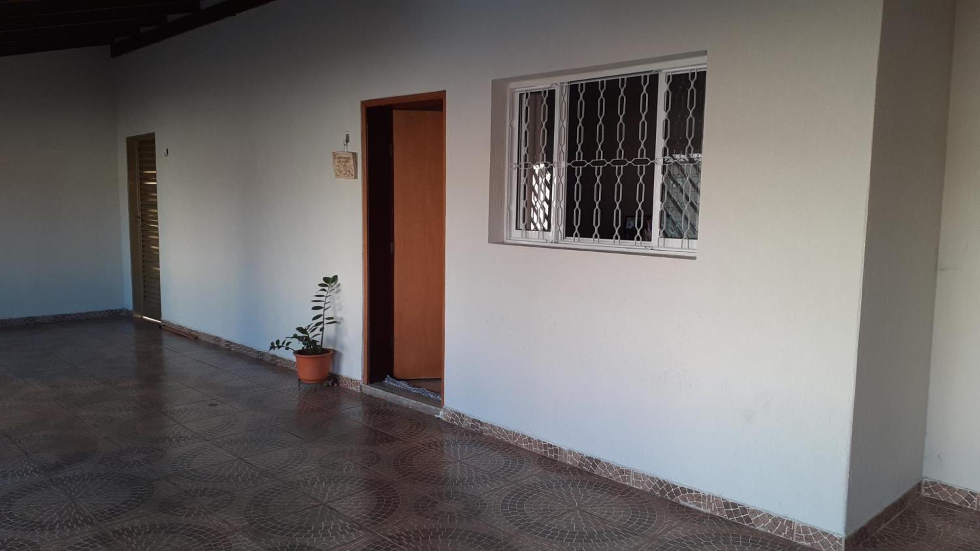 Vanildo Oliveira Uberlândia Buitenkant foto